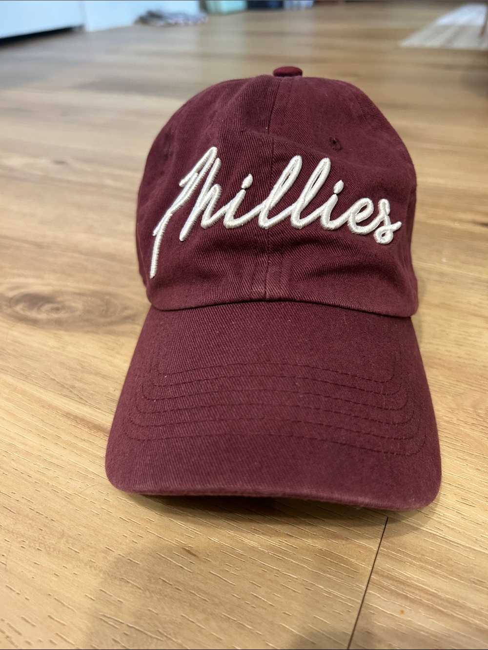 Women’s Phillies Maroon Baseball Cap